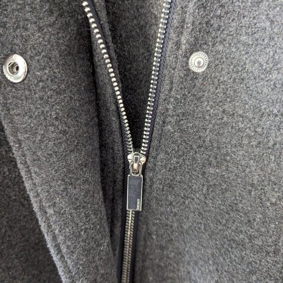 DKNY Women Winter Coat - Size Medium - Picture 4 of 10